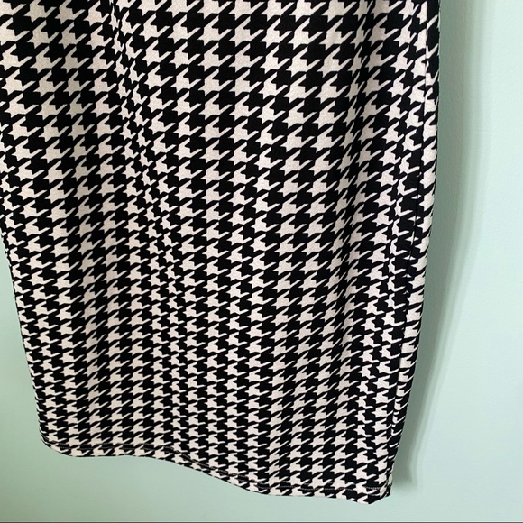 4 for $25 NWOT SHEIN CAMI DRESS - Picture 3 of 8